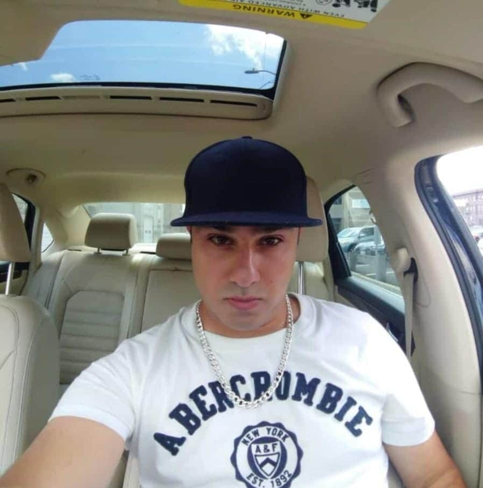 Meet your Posher, Maher